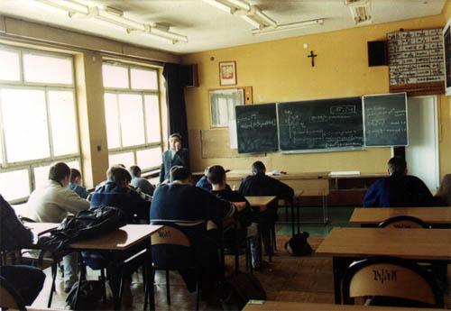 Pracownia elektrotechniki - sala 410